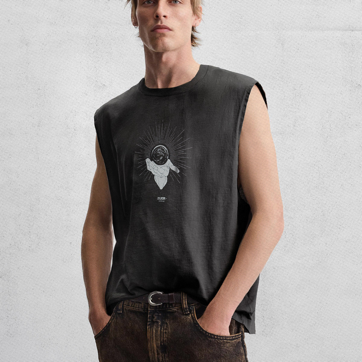 [NEW] UZUMAKI SLEEVELESS - hover