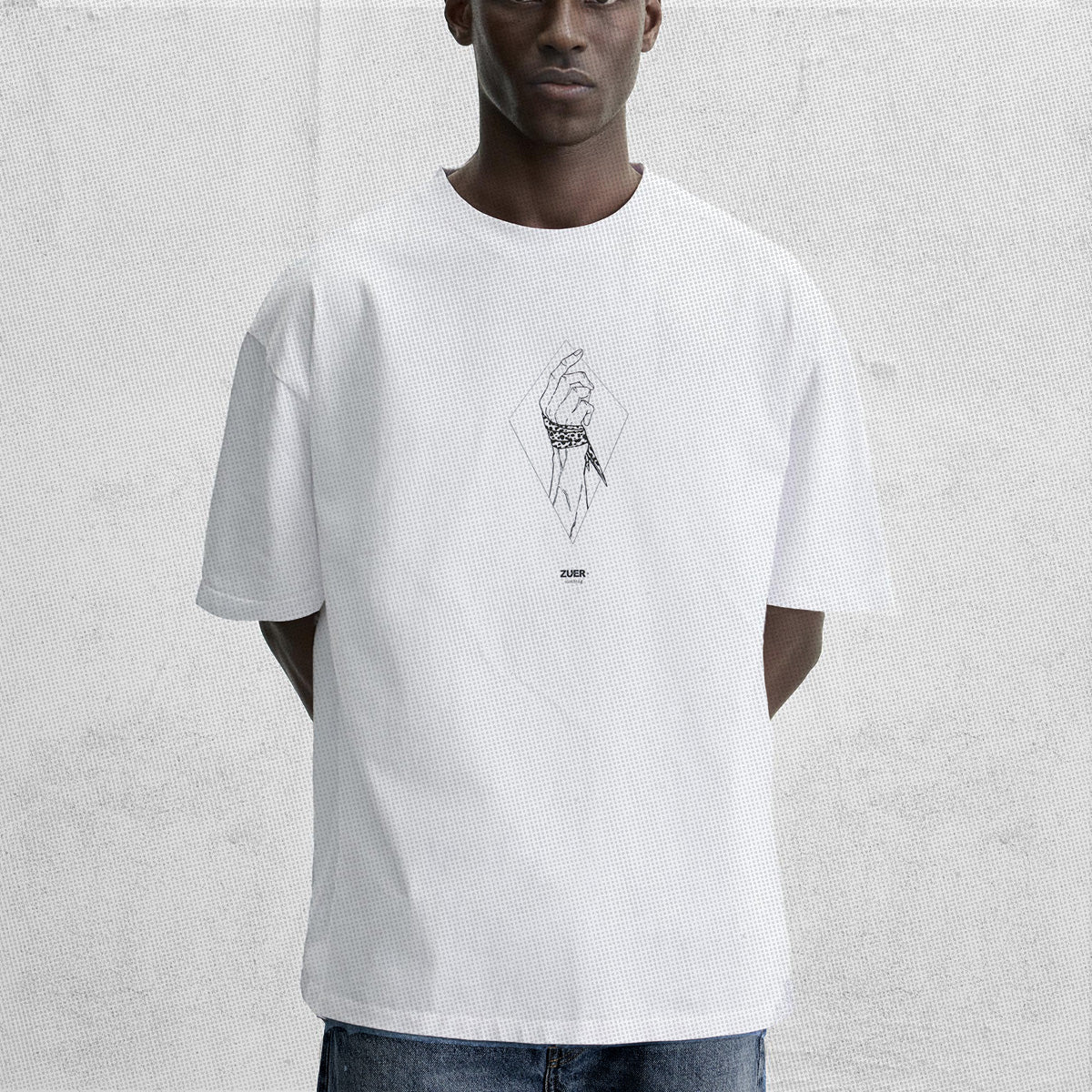 7:3 RATIO OVERSIZED WHITE - hover